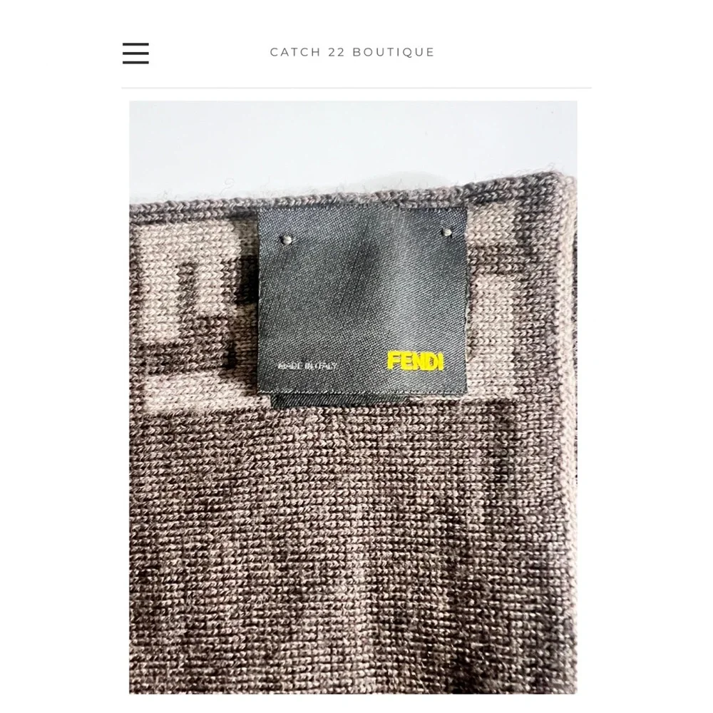 Fendi Zucca Wool Brown Two-Tone Reversible Scarf - Picture 7 of 8